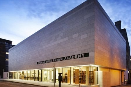 La Real Academia Irlandesa en Dublín La Real Academia Irlandesa en Dublín
