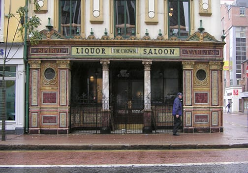 Crown Liquor Saloon, el mejor pub de toda Irlanda