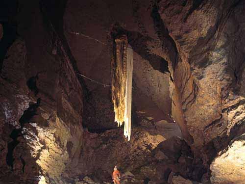 Doolin Cave, cueva en el Condado de Clare