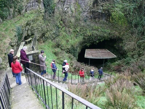 Sumergirse en la Cueva Dunmore, Kilkenny