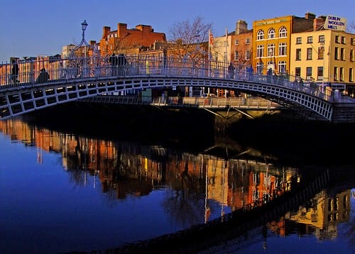 El Puente de Ha’Penny en Dublín