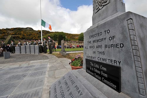 El monumento a la hambruna de Skibbereen El monumento a la hambruna de Skibbereen