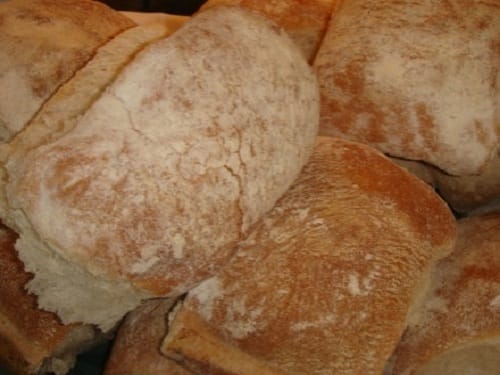 Blaa, pan blanco tipico de Waterford 